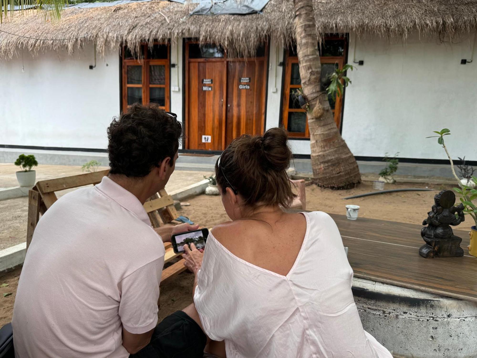 Surfing Lion Hostel آروغام المظهر الخارجي الصورة